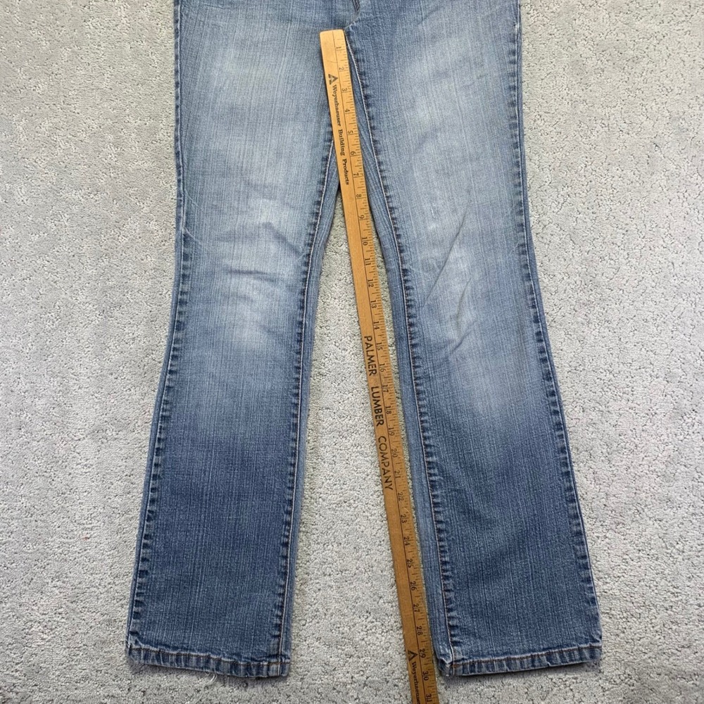 Vintage Arizona Jean Co Jeans Womens Size 5 Boot Cut Distressed Light Wash Denim - Picture 16 of 16